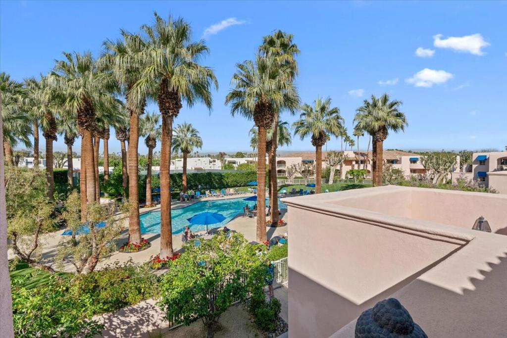 500 E Amado Road 414