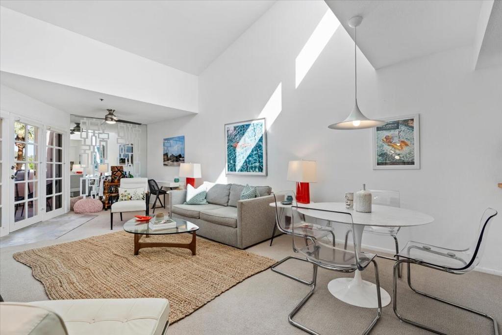 500 E Amado Road 414