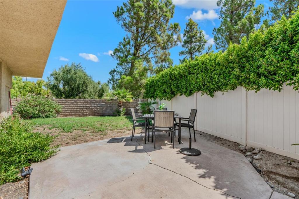 1432 Sunflower Circle S