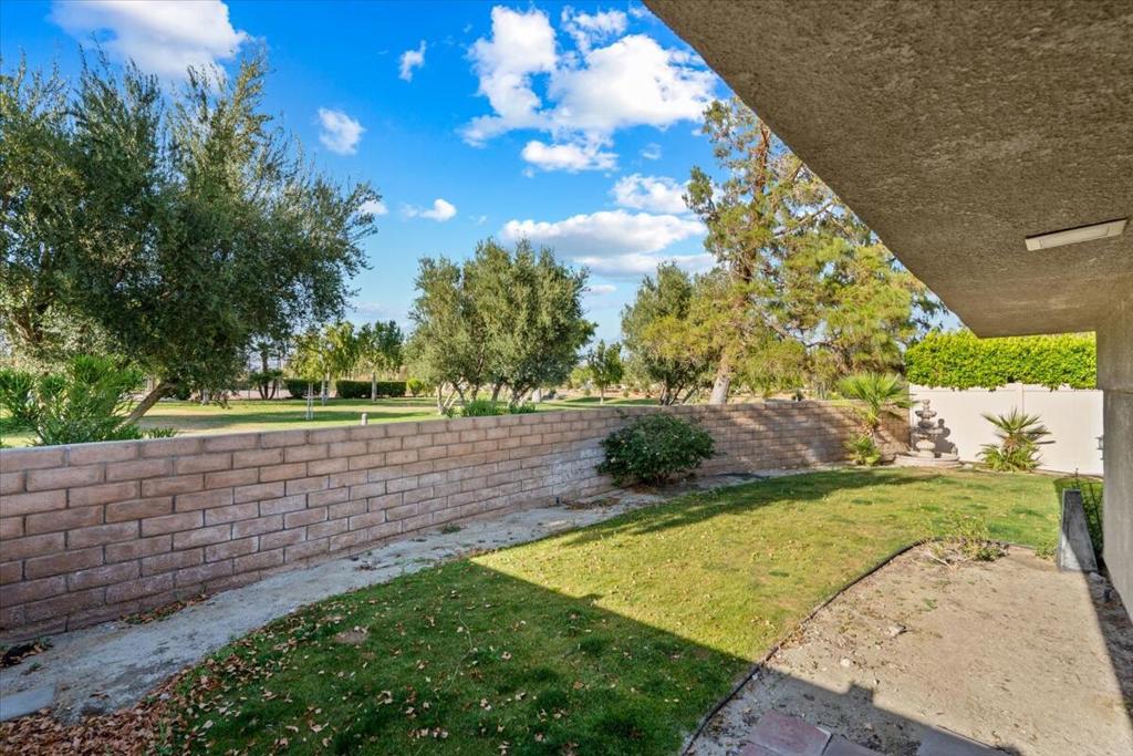 1432 Sunflower Circle S