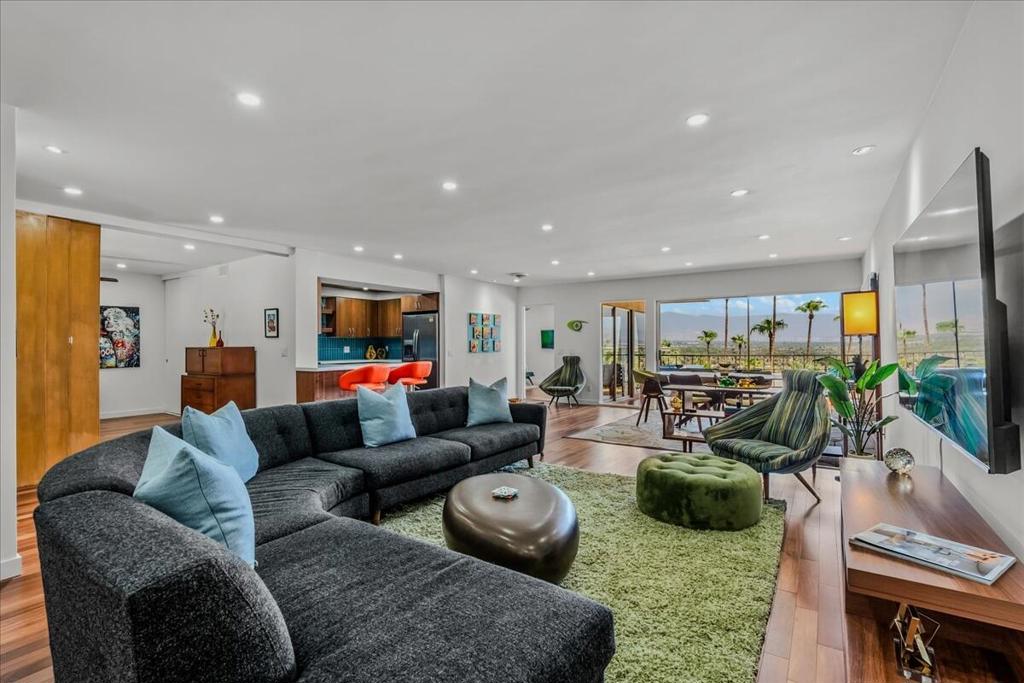 2140 Southridge Drive