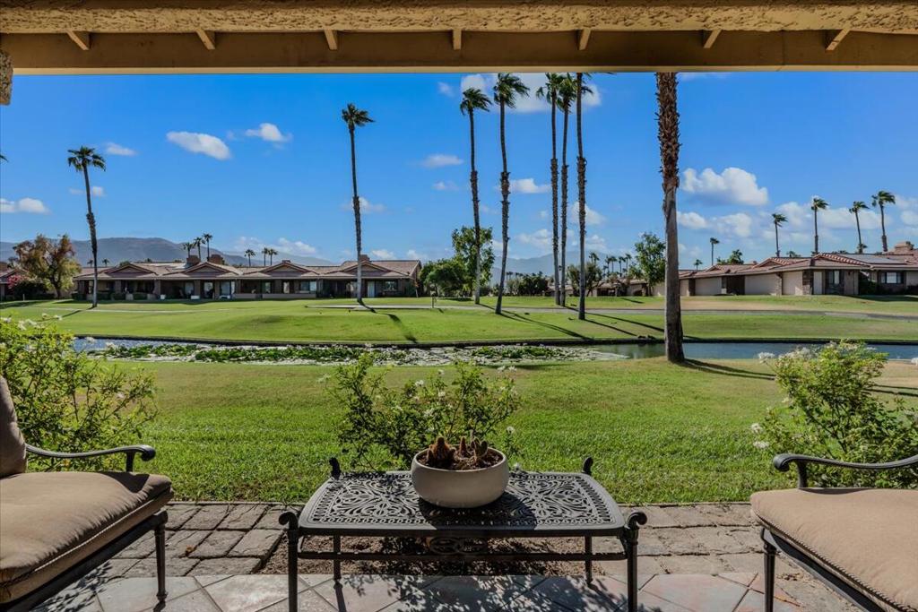 35 Camino Arroyo S