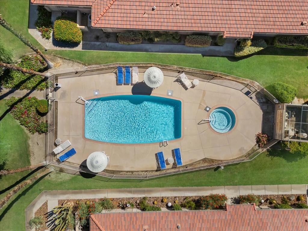 35 Camino Arroyo S