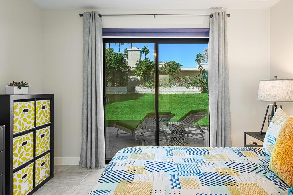 35583 W Paseo Circulo W 89