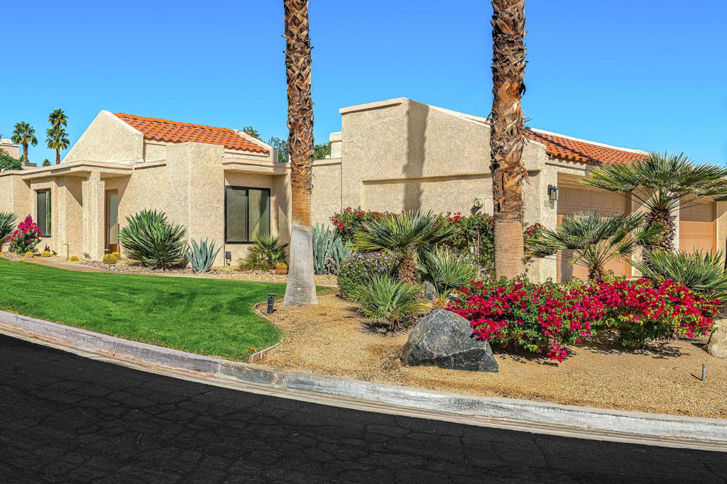 35583 W Paseo Circulo W 89