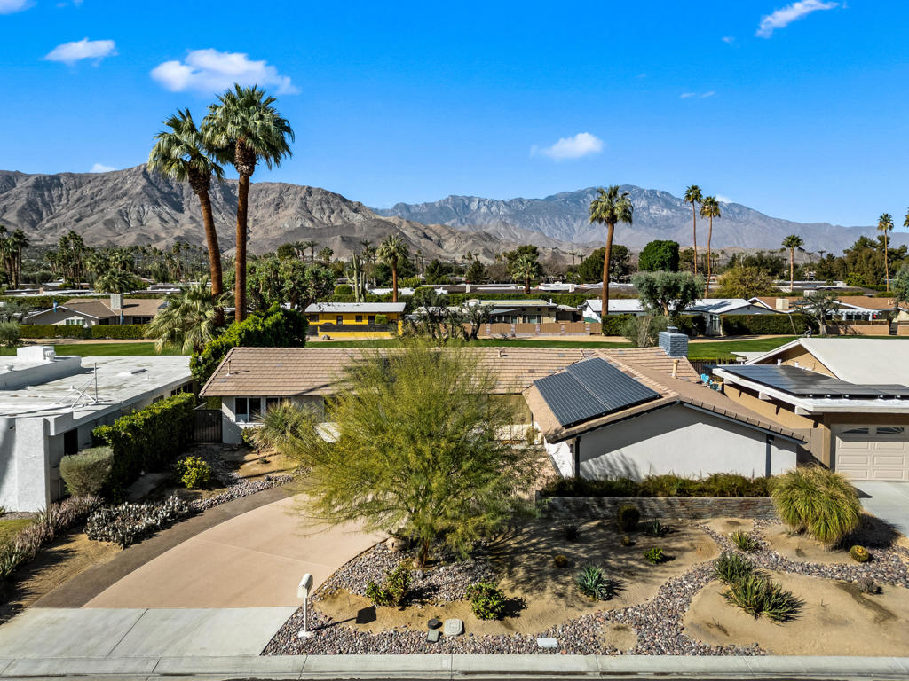 39615 Kirkwood Court