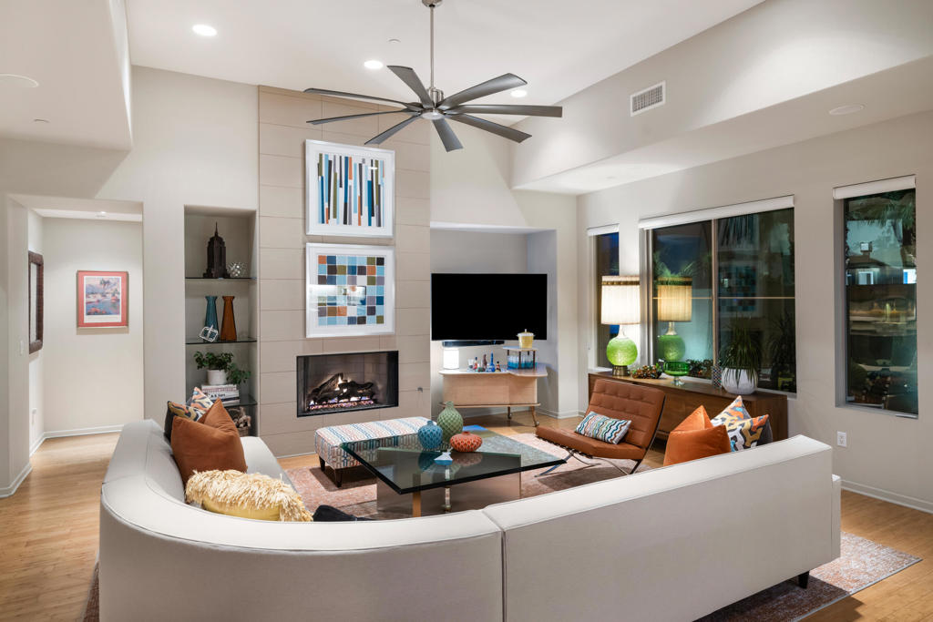 3013 Candlelight Lane