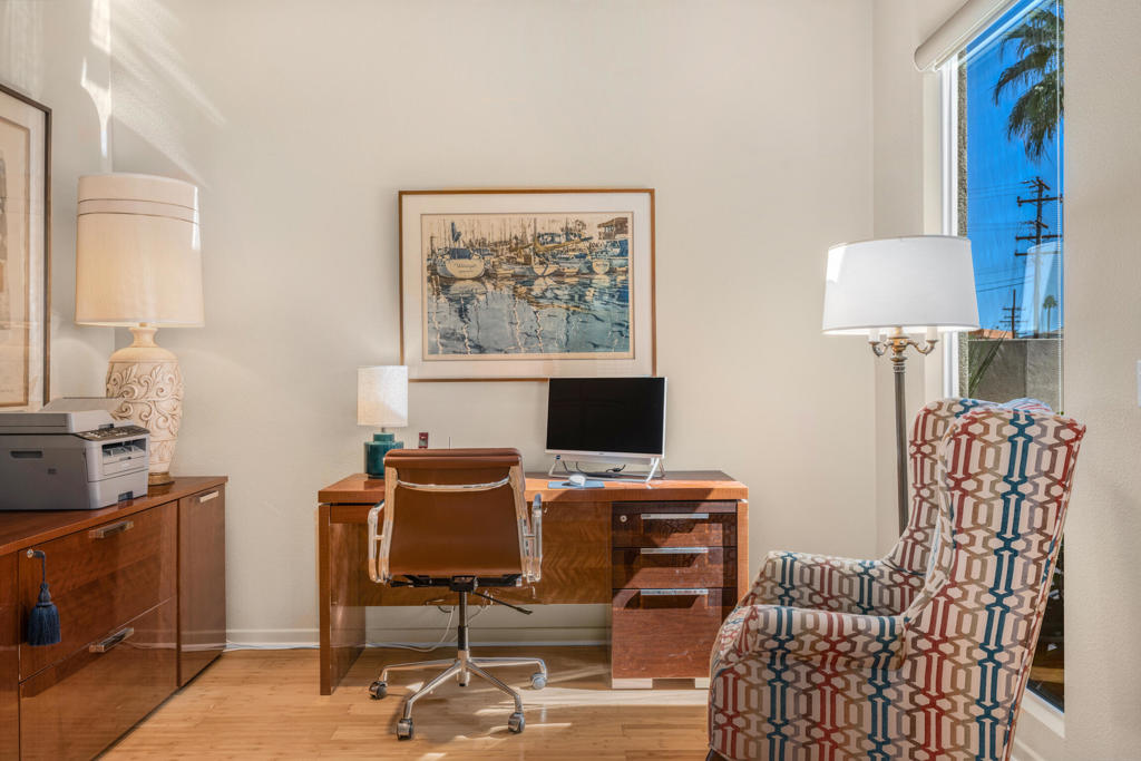 3013 Candlelight Lane