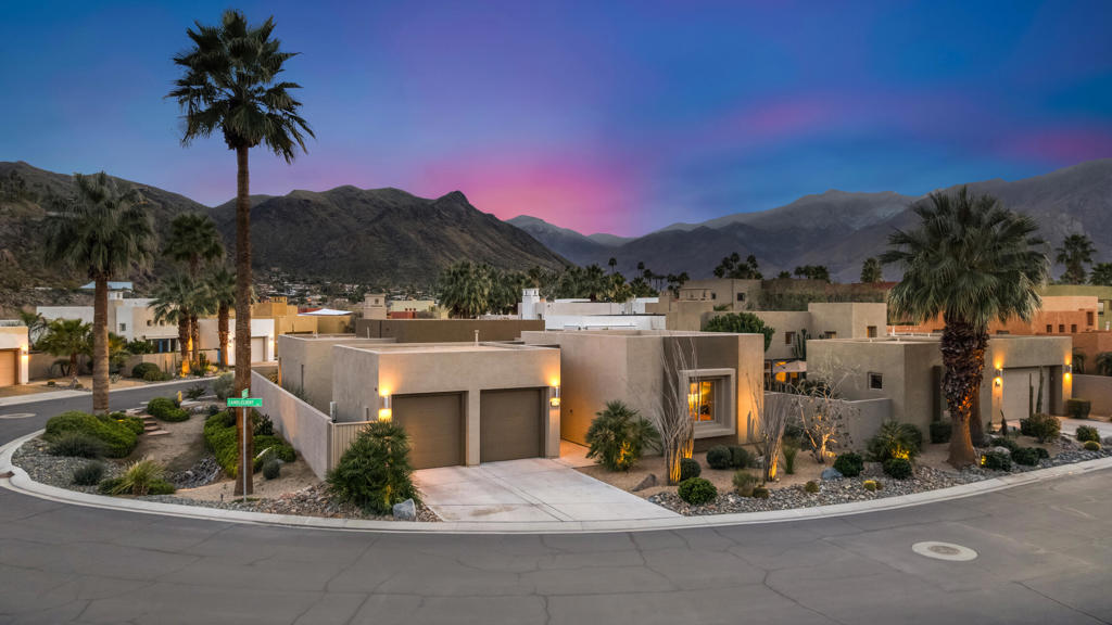 3013 Candlelight Lane