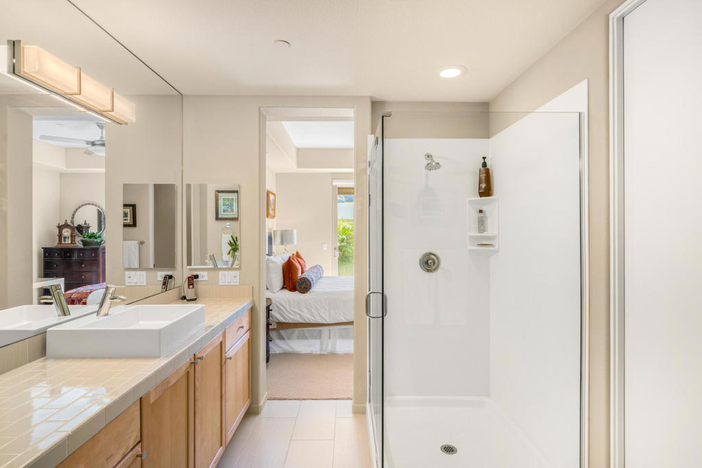 3013 Candlelight Lane