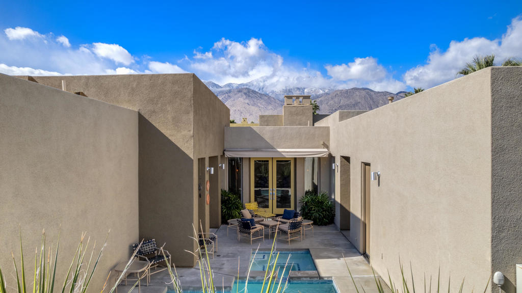 3013 Candlelight Lane