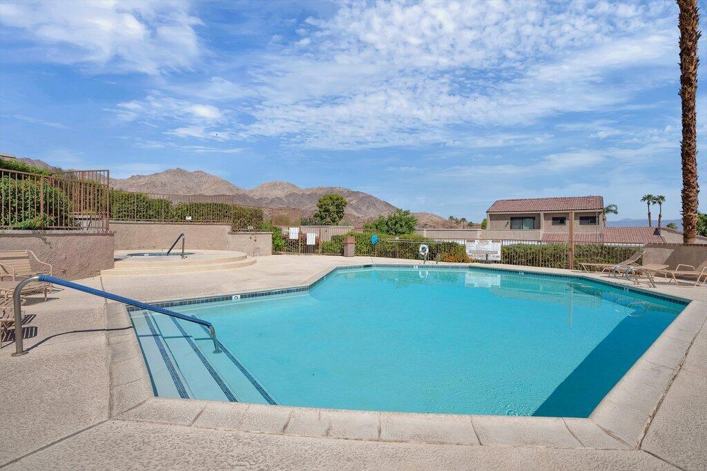 72302 Blueridge Court