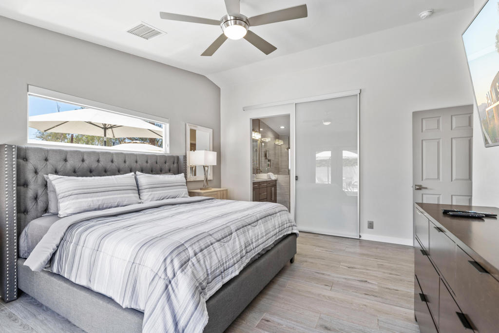 2144 Marguerite Street