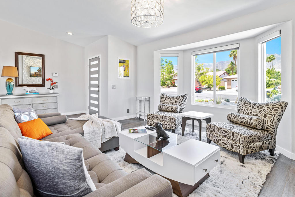 2144 Marguerite Street