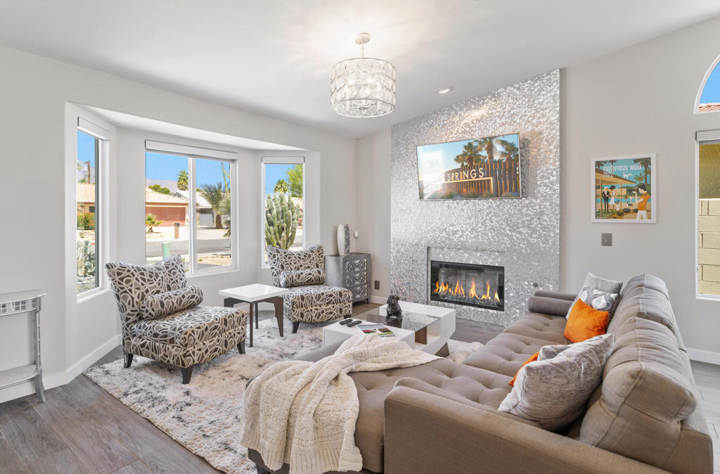 2144 Marguerite Street