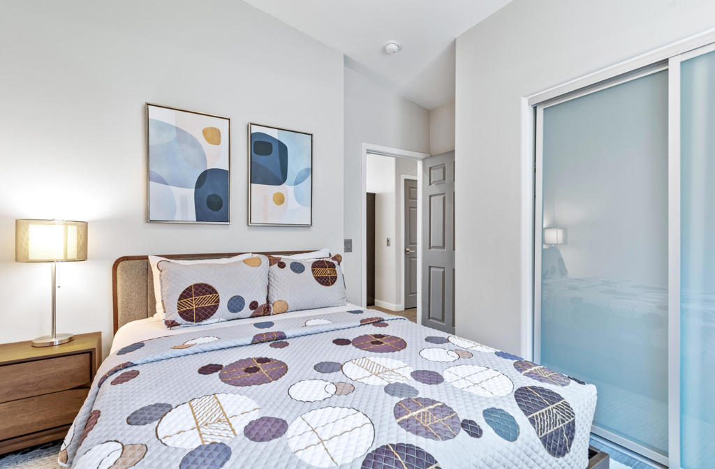 2144 Marguerite Street