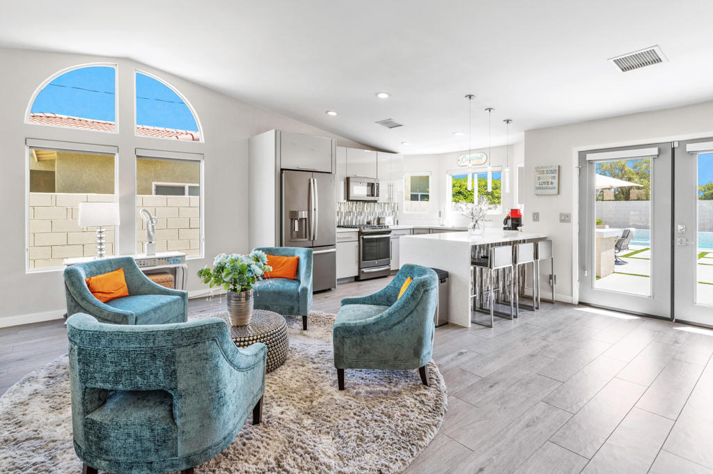 2144 Marguerite Street