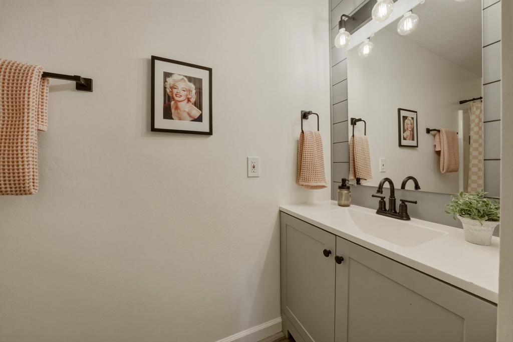 2821 W Los Felices Circle W K215