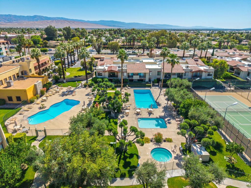 1415 N Sunrise Way 55