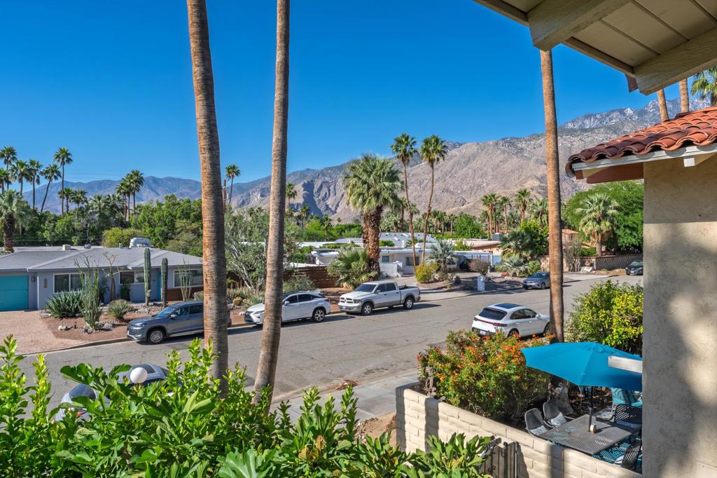 1415 N Sunrise Way 55