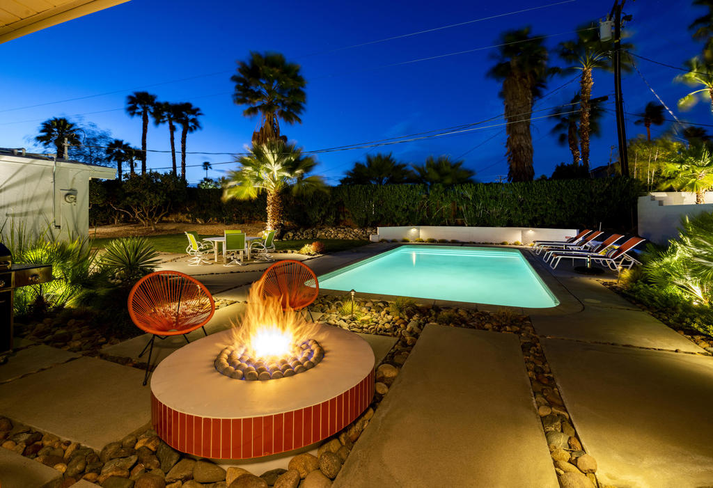 504 E Laurel Circle