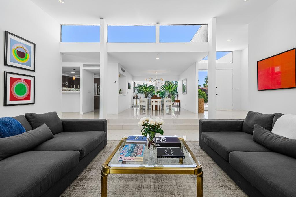 1925 S Joshua Tree Place