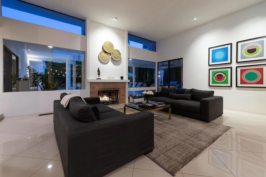 1925 S Joshua Tree Place