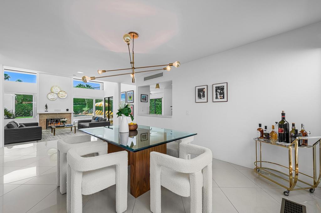 1925 S Joshua Tree Place