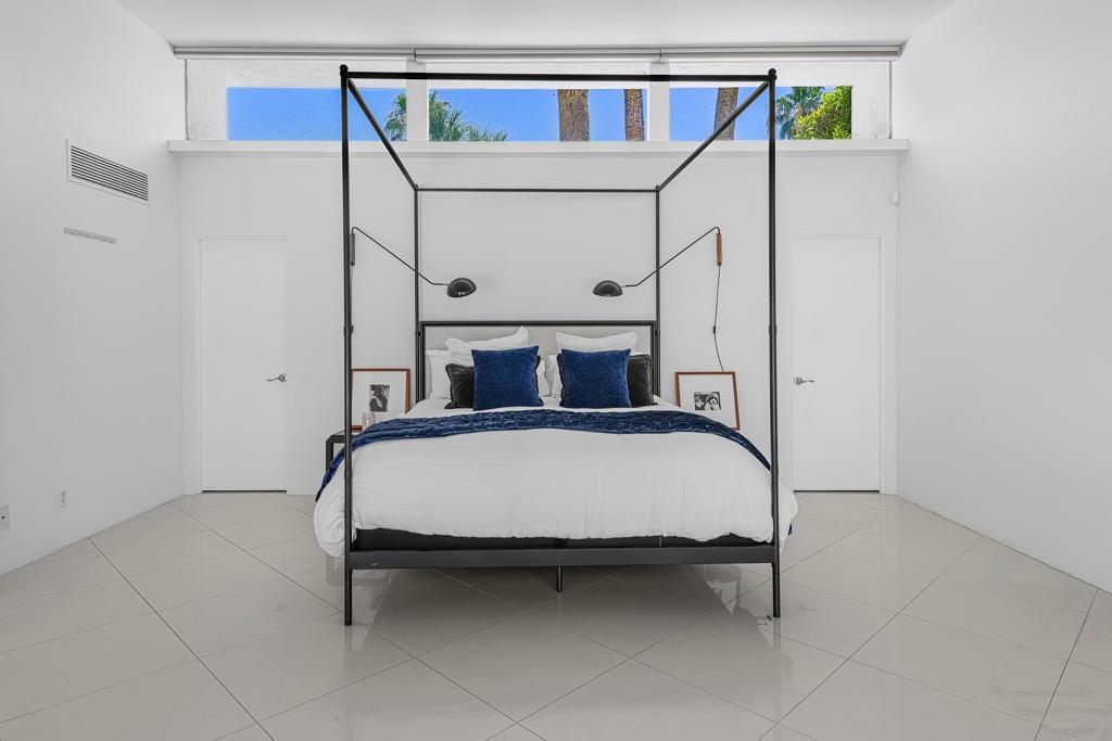 1925 S Joshua Tree Place