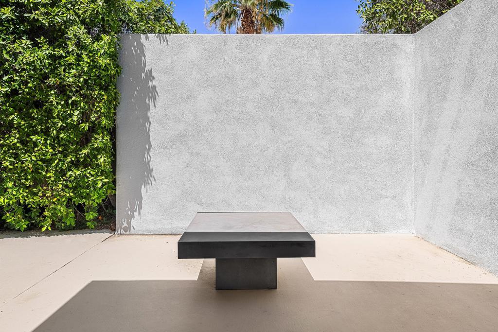 1925 S Joshua Tree Place