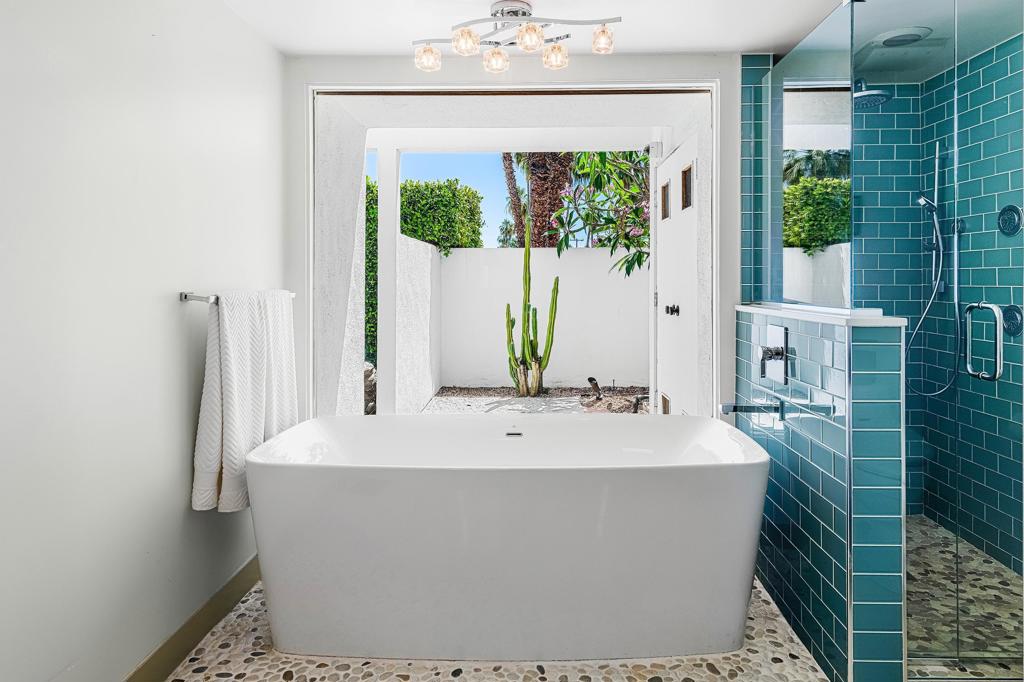 1925 S Joshua Tree Place
