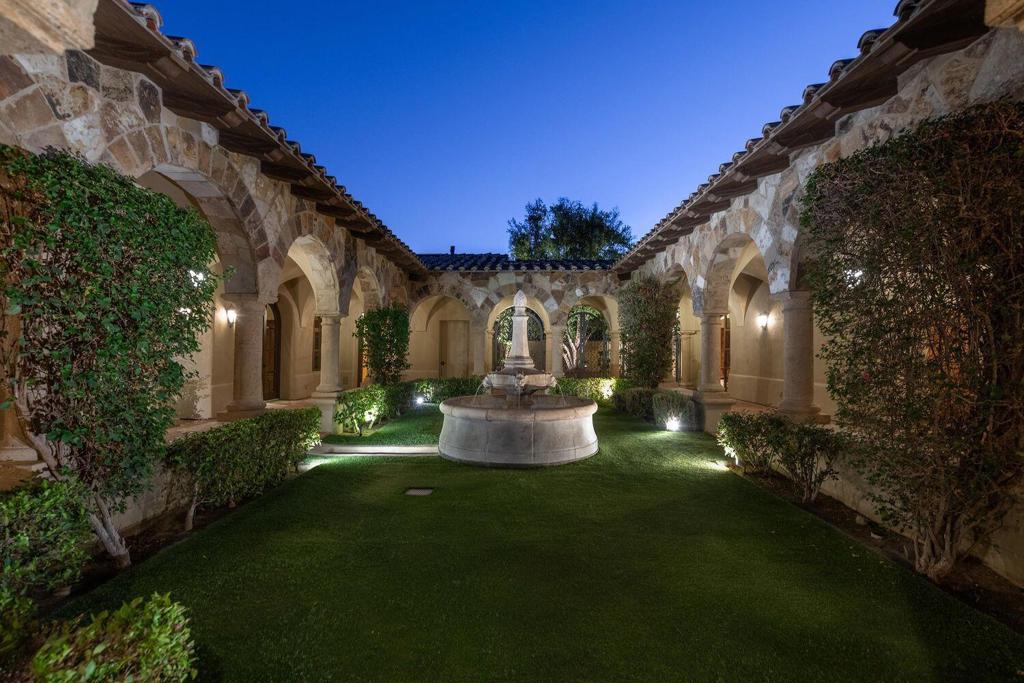 49518 Hidden Valley Trail