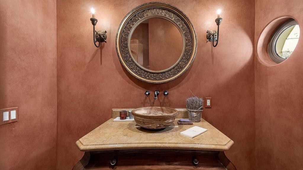 49518 Hidden Valley Trail
