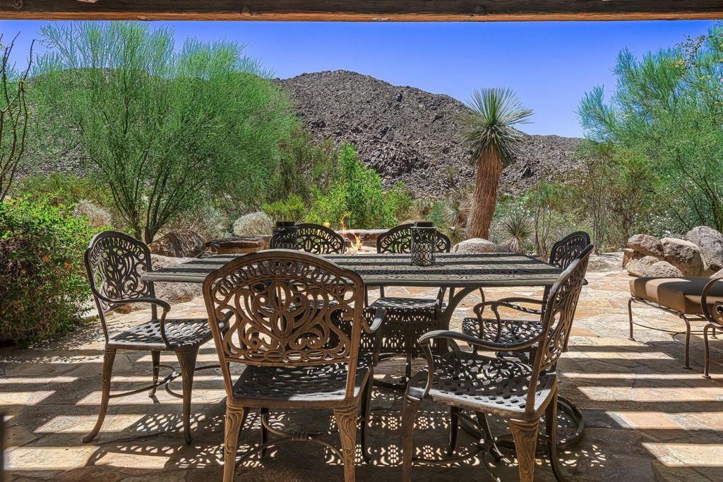 49518 Hidden Valley Trail