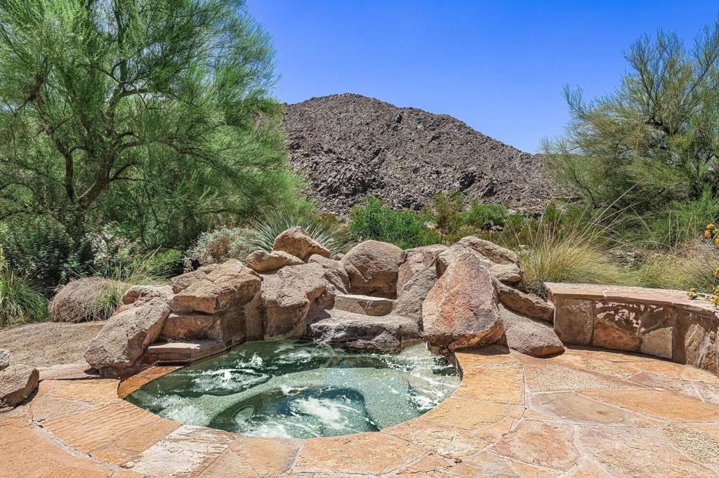 49518 Hidden Valley Trail