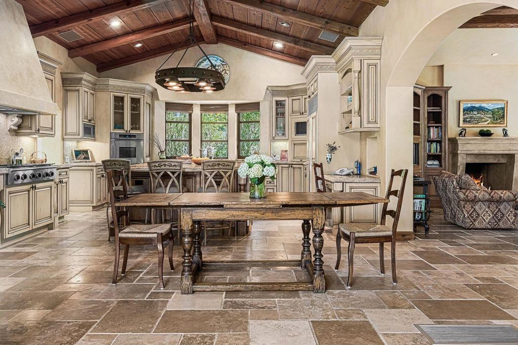 49518 Hidden Valley Trail