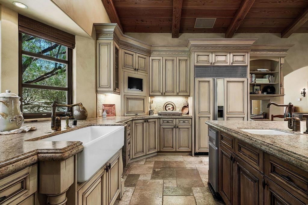 49518 Hidden Valley Trail