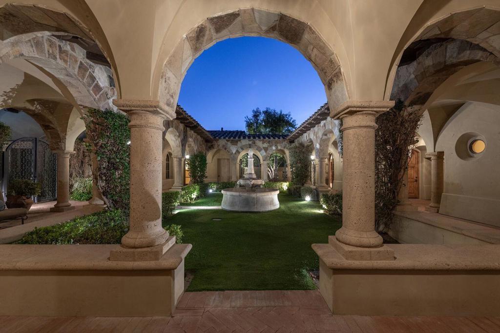 49518 Hidden Valley Trail