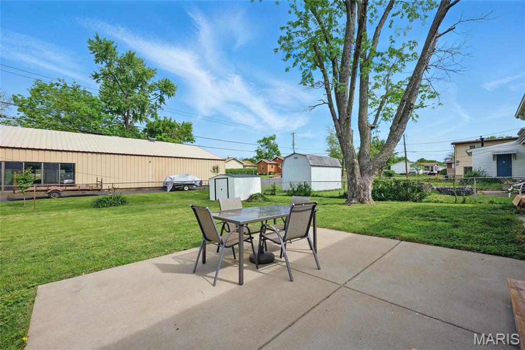 7317 Elm Grove Court