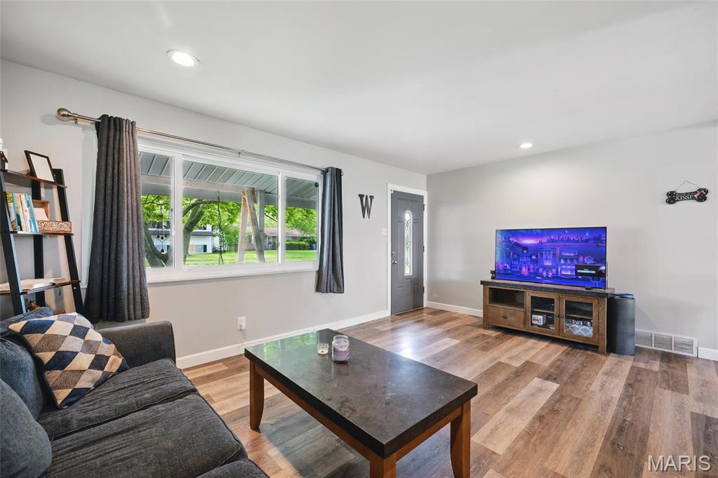 7317 Elm Grove Court