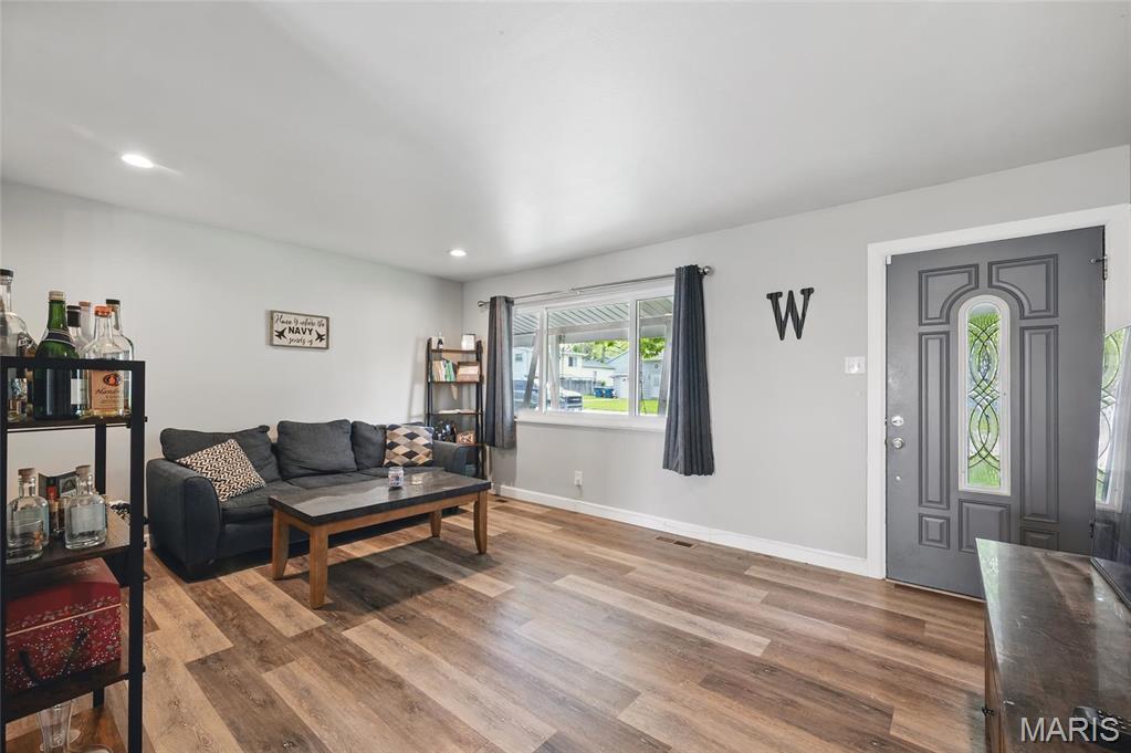 7317 Elm Grove Court