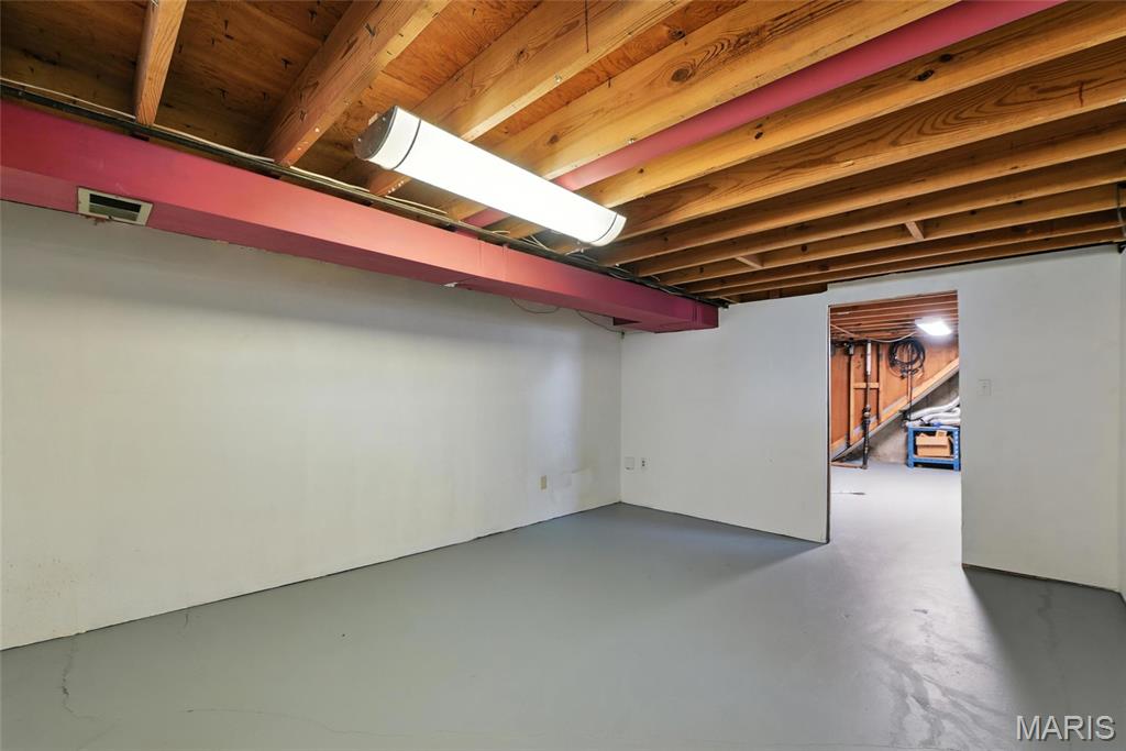 3205 Fleet Lane