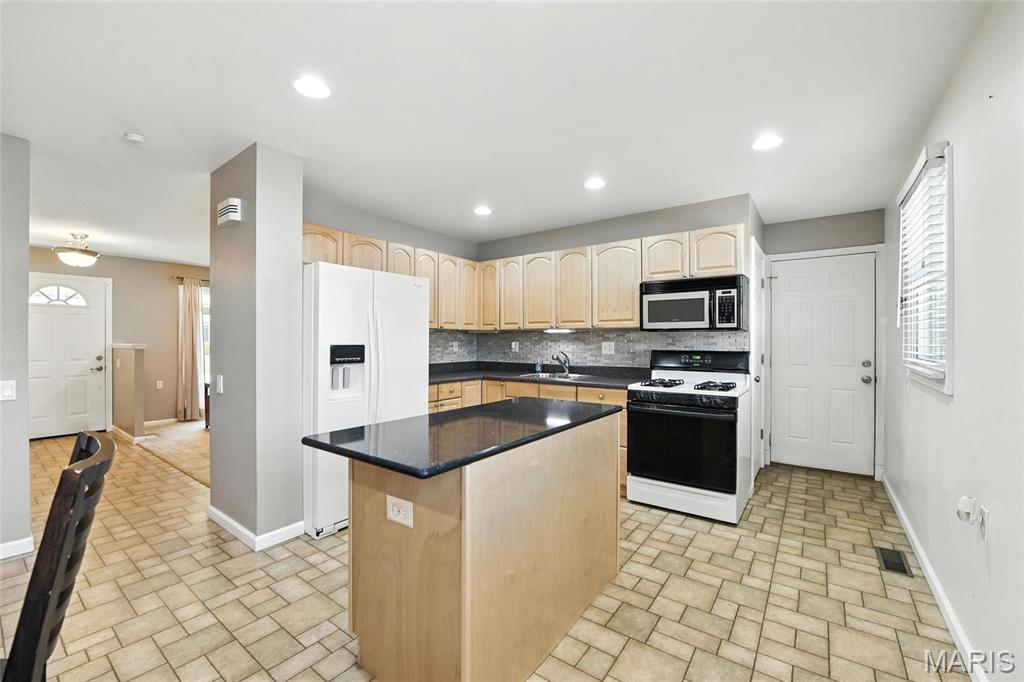 3205 Fleet Lane