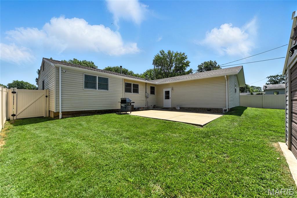 3205 Fleet Lane