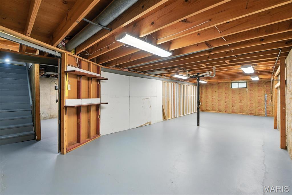3205 Fleet Lane