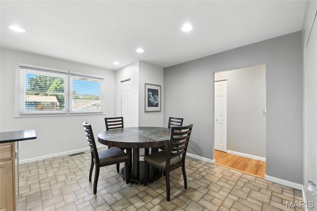 3205 Fleet Lane