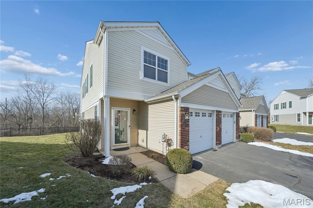 4887 Heritage Heights Circle