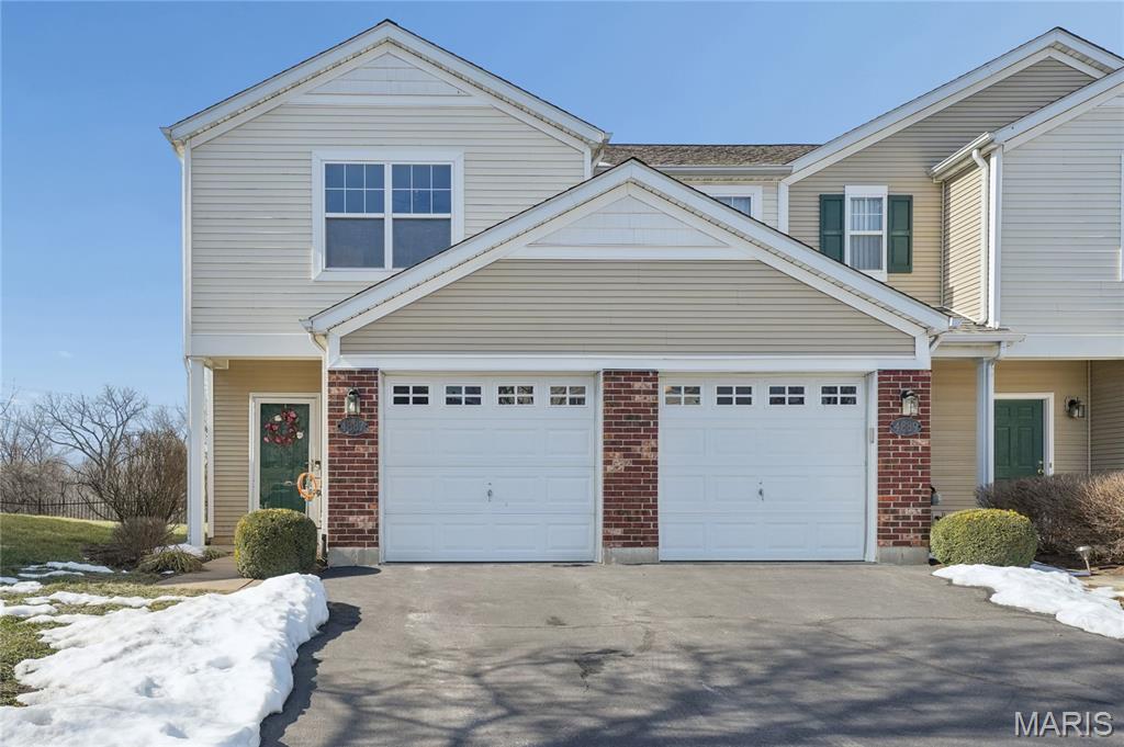 4887 Heritage Heights Circle