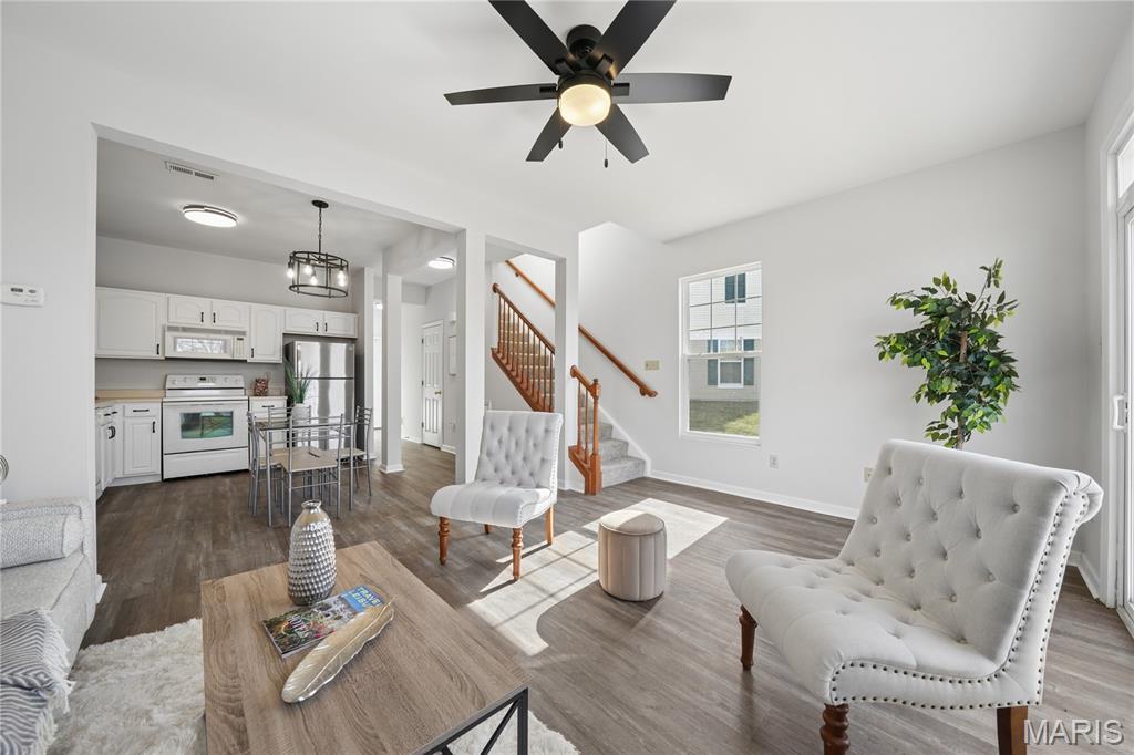 4887 Heritage Heights Circle