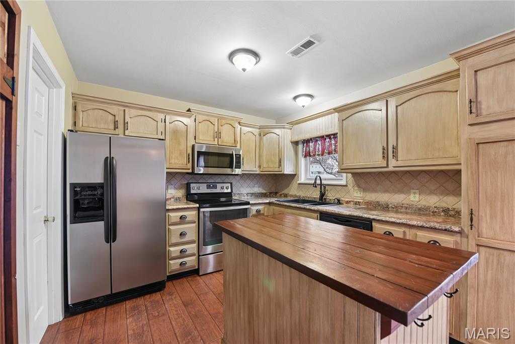 1539 Bittersweet Court Unit: 1